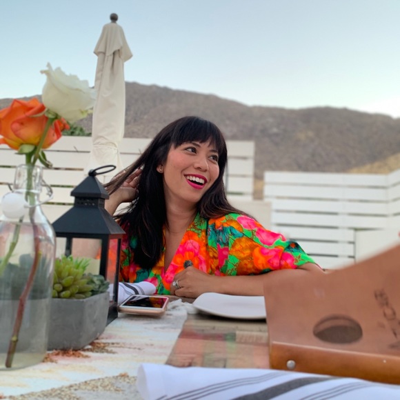 Meet your Posher, Julia - Picture 1 of 1